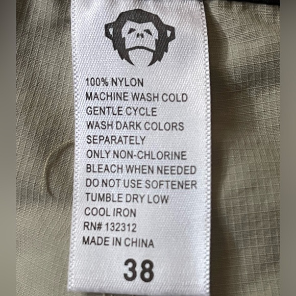 Men’s Howler Bros khaki board shorts Heed The Call Men’s 38 - Picture 12 of 14